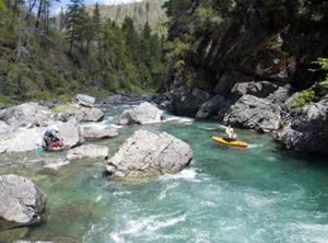 scenic-chetco-river2